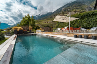 Inspirations de piscine avec revetement en béton apparent Nicollier