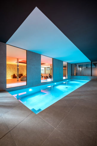 inspiration de piscine intérieure renovation spa Nicollier