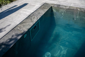 Nicollier Inspiration piscine revêtement Carrelage mosaïque pierre naturelle rénovation
