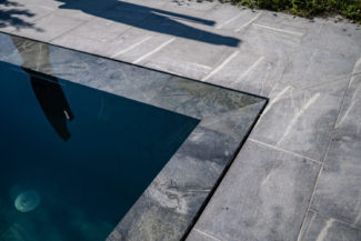 Inspirations de revetement de piscine en pierre naturelle Nicollier