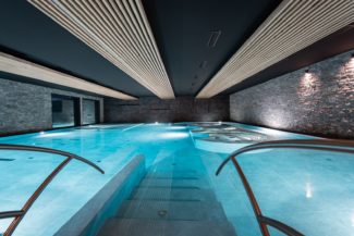 Nicollier a créé cet espace piscine dans un hôtel.